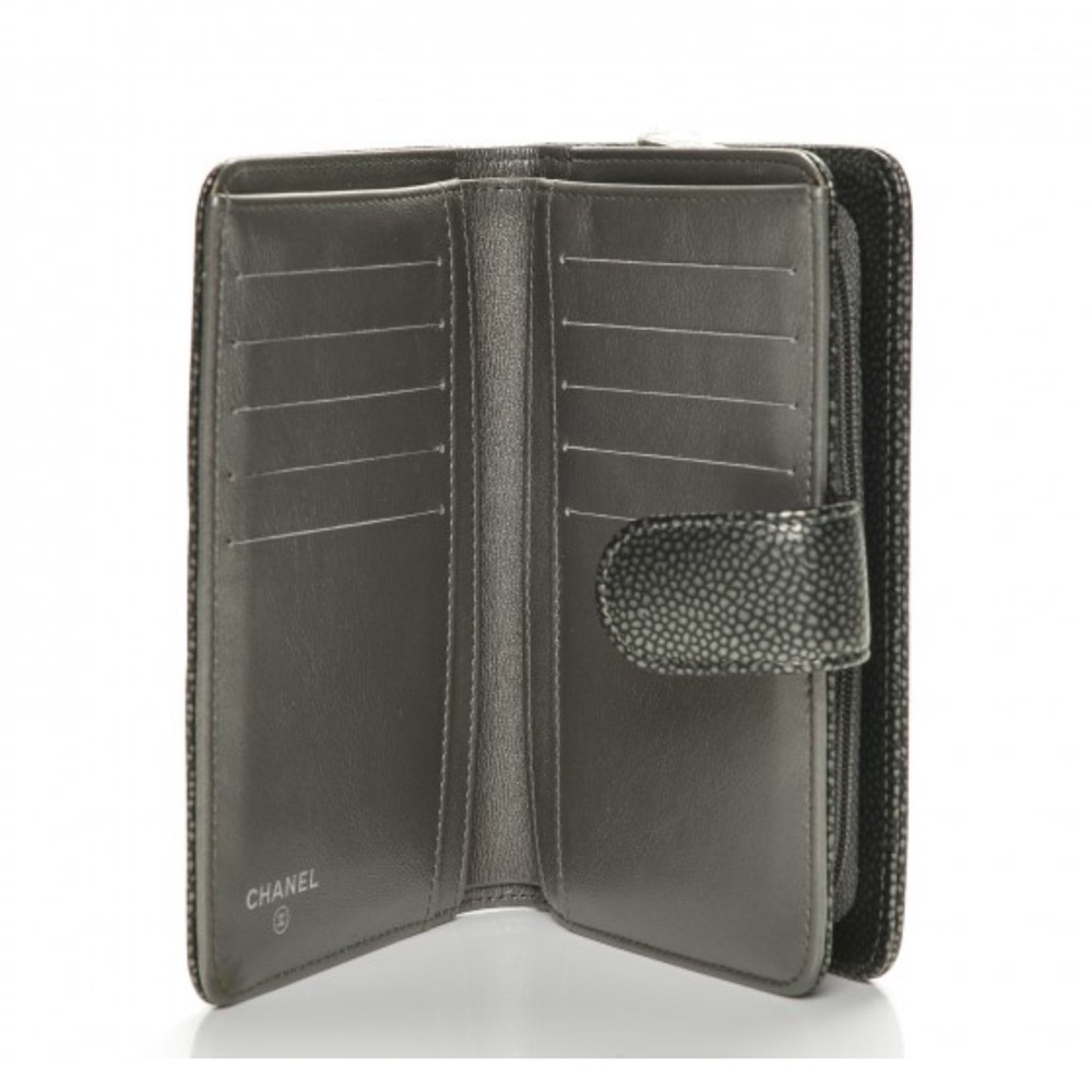 CHANEL Gunmetal Silver Caviar Leather Wallet with Iconic CC Logo - Picture 5 of 5